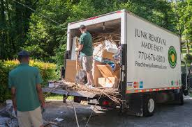 Best Garage Cleanout  in Harvey, ND